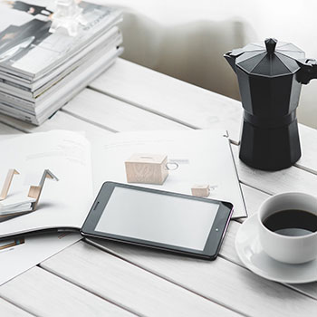 乌哈名守胜先生，前晋逐御初光，照示非守